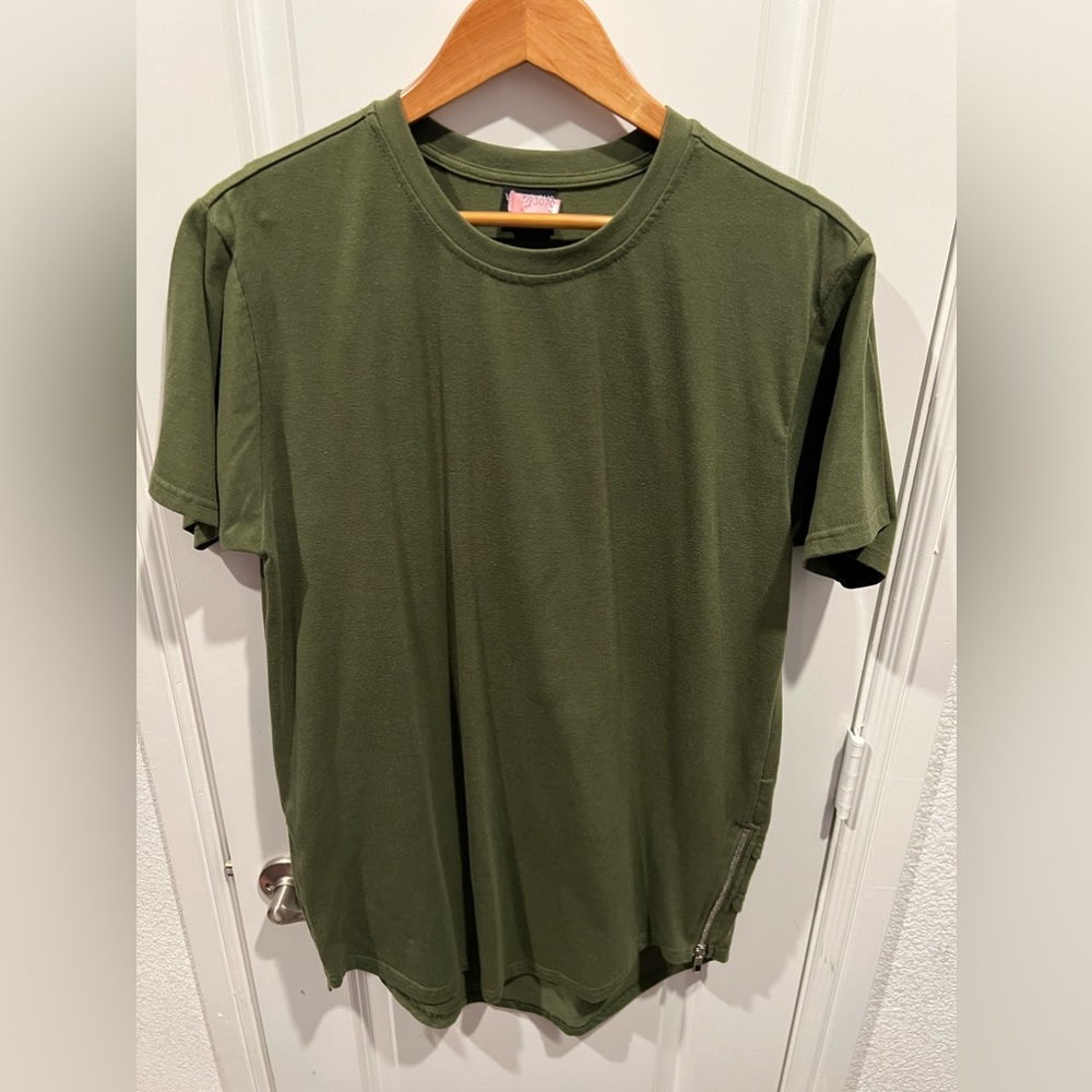 Victorious Hipster Longline Shirt